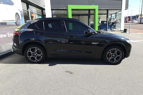 2020 Alfa Romeo Stelvio Sport Series 1