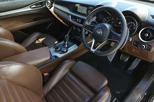 2020 Alfa Romeo Stelvio Sport Series 1