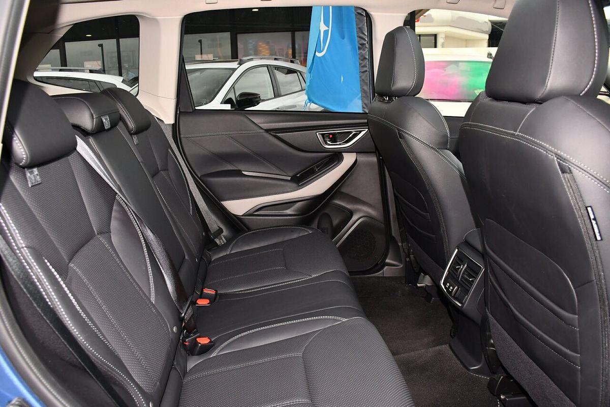 2024 Subaru Forester 2.5i-S S5