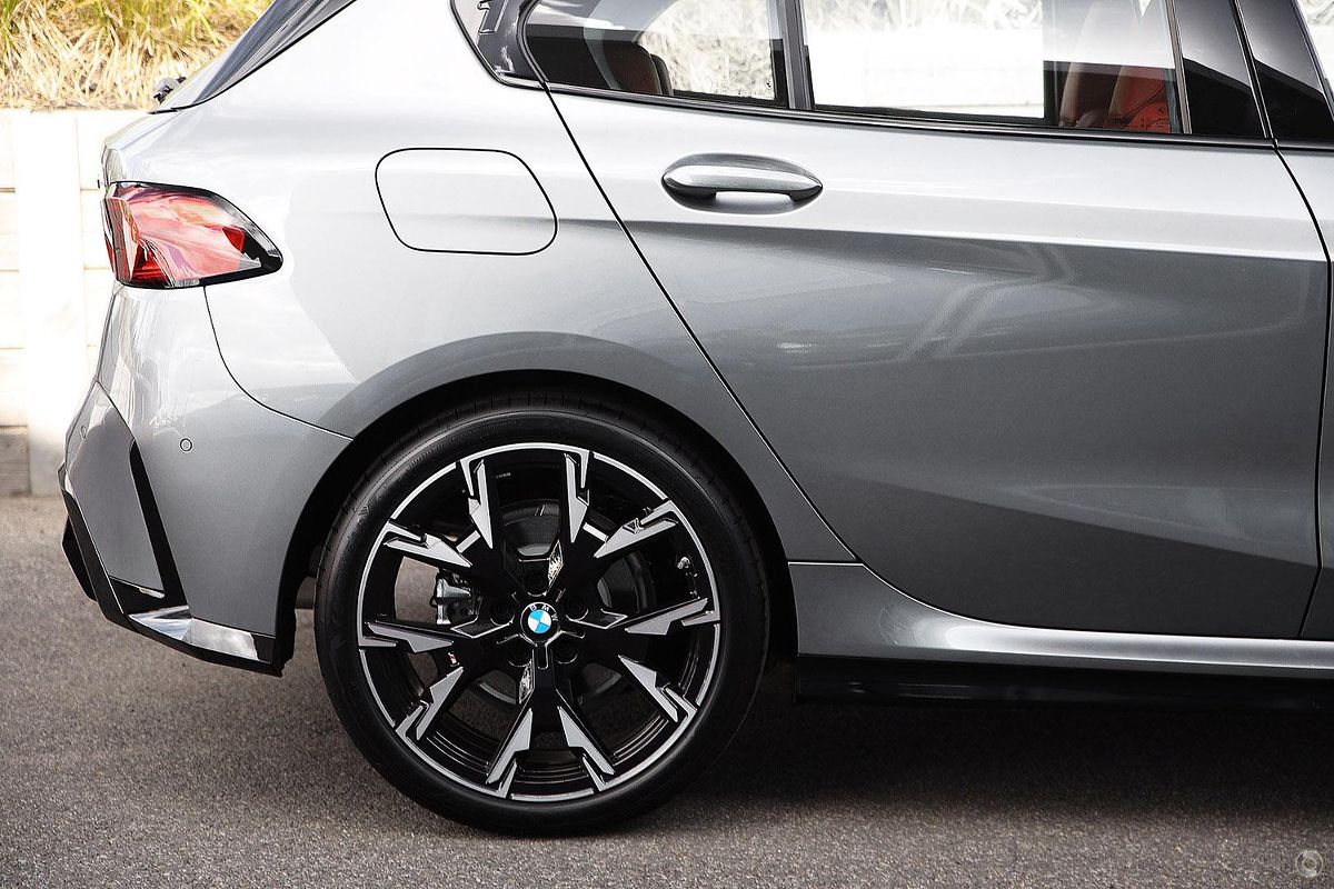 2024 BMW 1 Series 118 M Sport F70