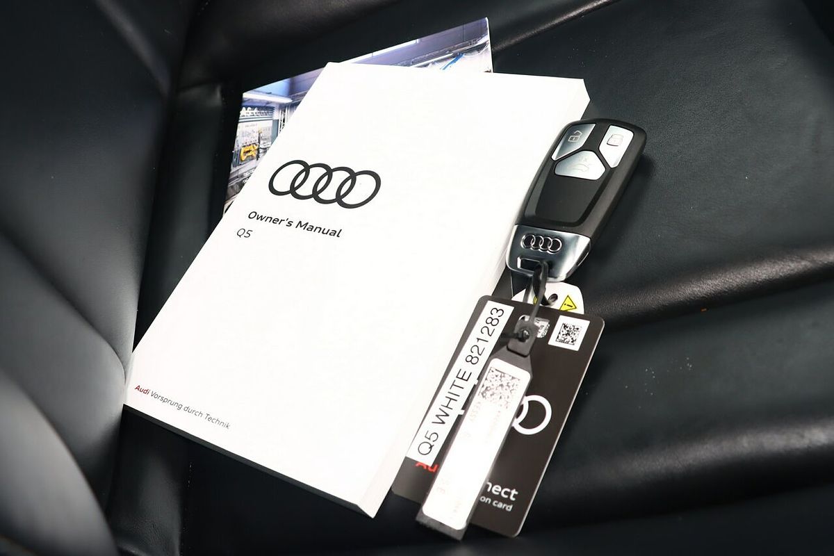 2023 Audi Q7 55 TFSI S line 4M