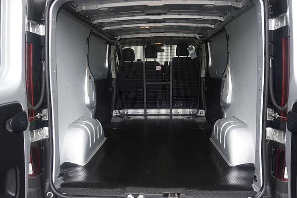 2022 Mitsubishi Express GLX SN SWB