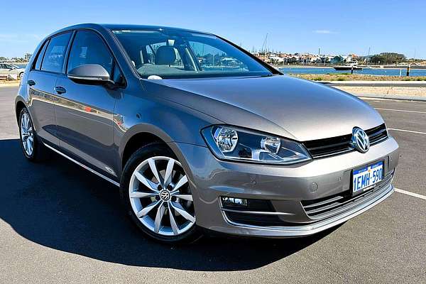 2014 Volkswagen Golf 103TSI Highline 7