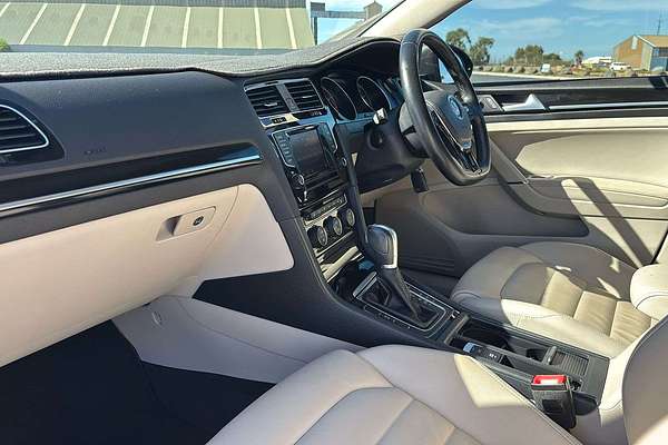 2014 Volkswagen Golf 103TSI Highline 7