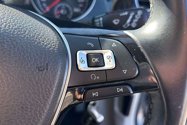 2014 Volkswagen Golf 103TSI Highline 7
