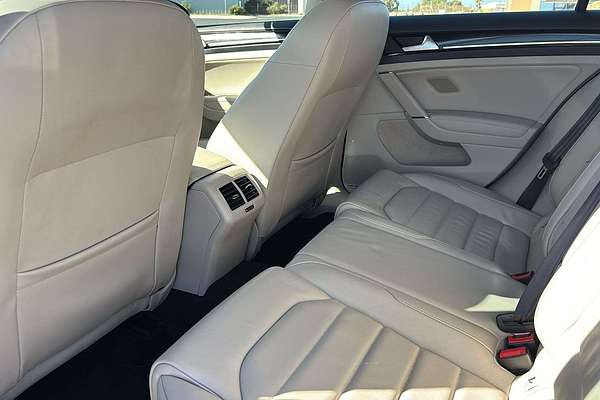 2014 Volkswagen Golf 103TSI Highline 7