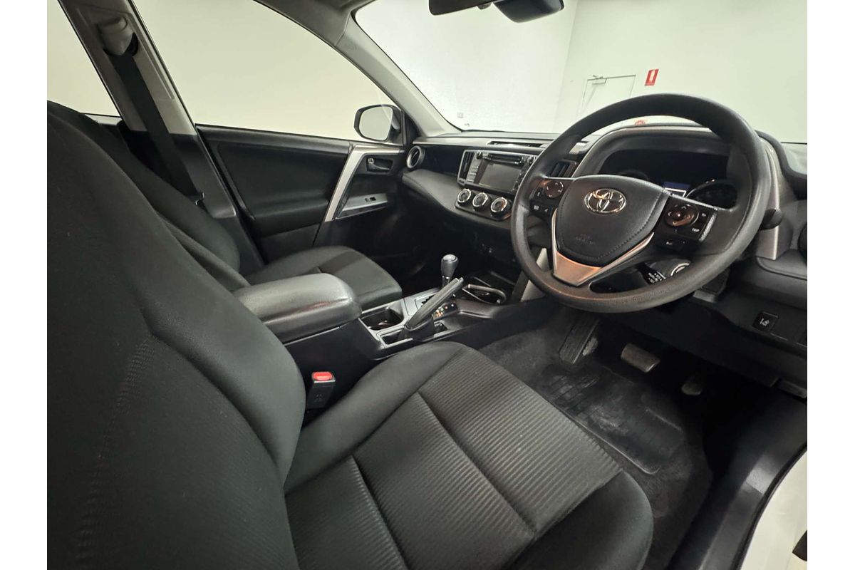 2018 Toyota RAV4 GX ZSA42R