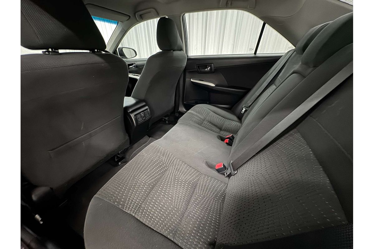 2016 Toyota Camry Atara S ASV50R