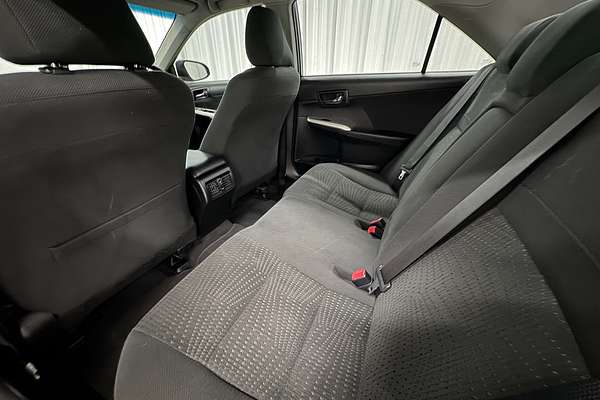 2016 Toyota Camry Atara S ASV50R