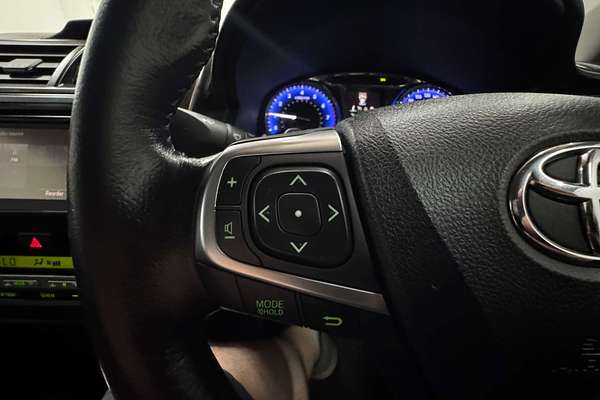 2016 Toyota Camry Atara S ASV50R