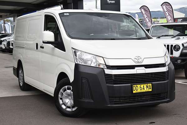 2022 Toyota Hiace GDH300R LWB