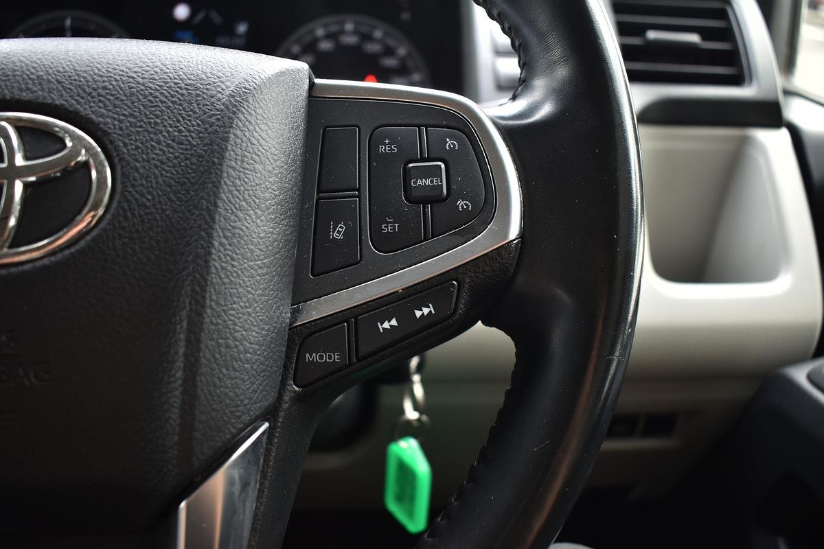 2022 Toyota Hiace GDH300R LWB