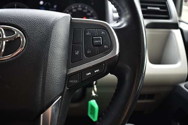 2022 Toyota Hiace GDH300R LWB