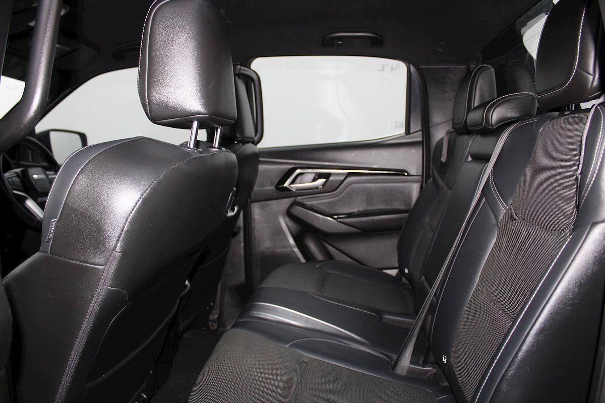 2021 Isuzu D-MAX X-TERRAIN 4X4