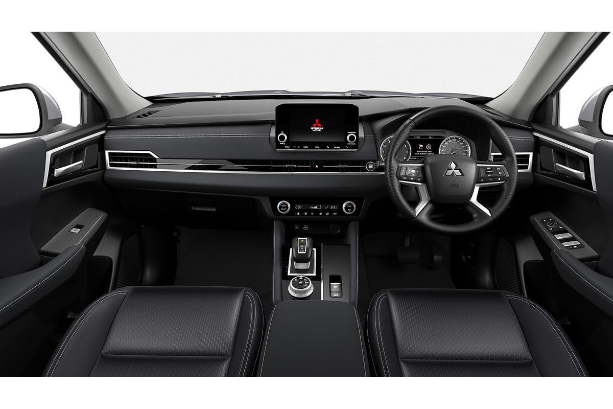 2024 Mitsubishi Outlander LS ZM