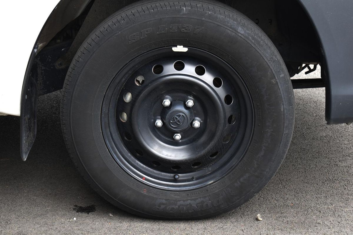 2022 Toyota Hilux Workmate TGN121R Rear Wheel Drive