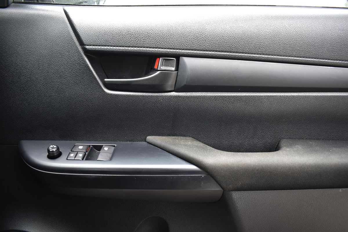 2022 Toyota Hilux Workmate TGN121R Rear Wheel Drive