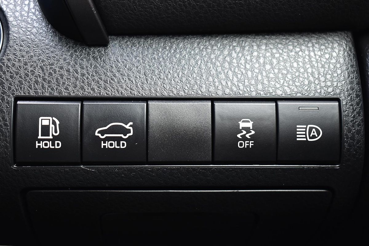 2023 Toyota Camry Ascent AXVH70R