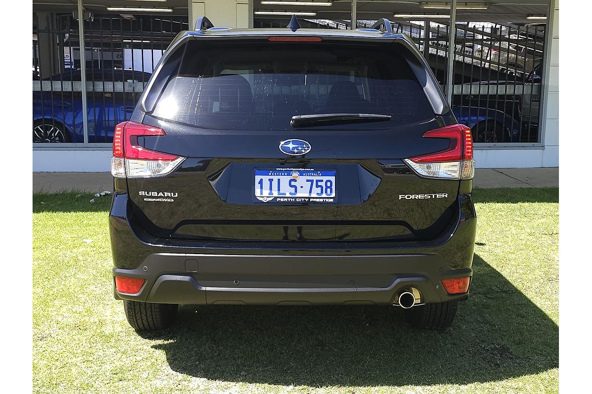 2024 Subaru Forester 2.5i Premium S5