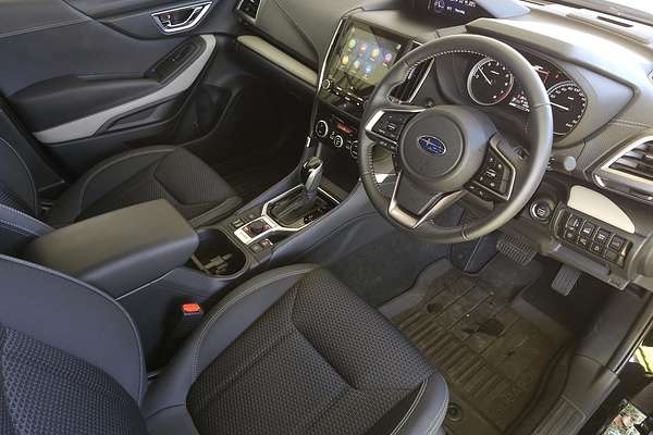 2024 Subaru Forester 2.5i Premium S5