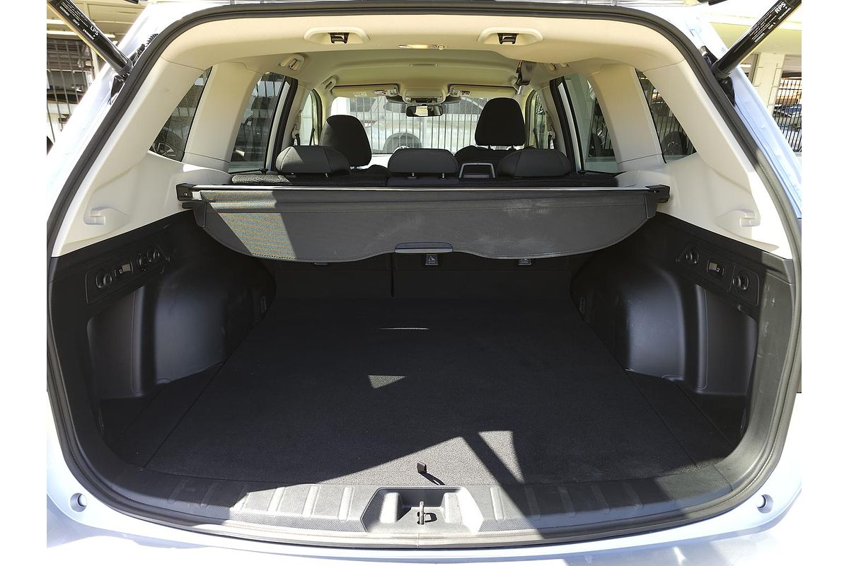 2024 Subaru Forester 2.5i Premium S5