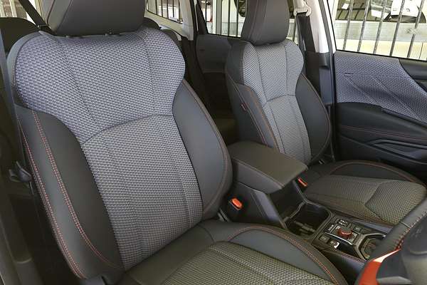 2024 Subaru Forester 2.5i Sport S5
