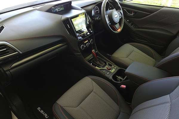 2024 Subaru Forester 2.5i Sport S5