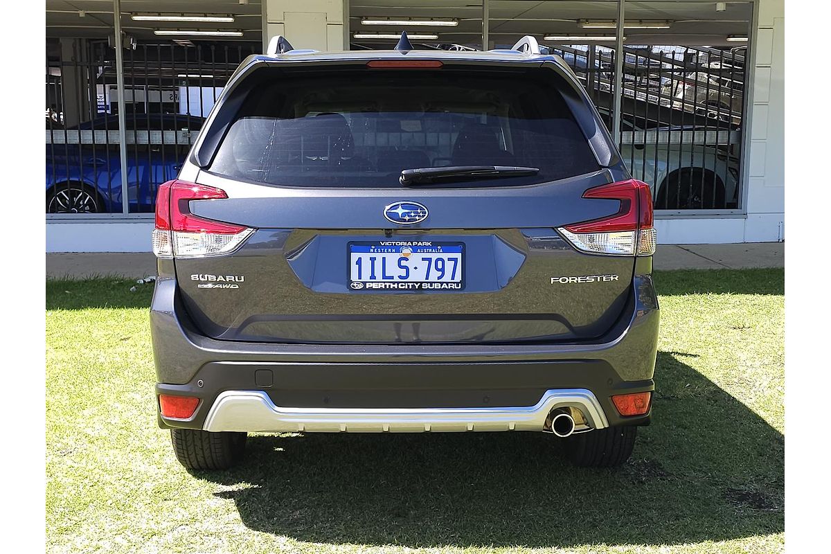2024 Subaru Forester 2.5i-S S5