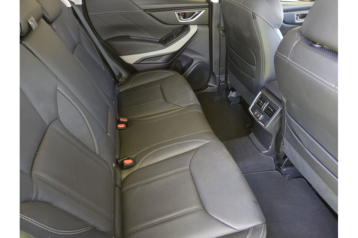 2024 Subaru Forester 2.5i-S S5