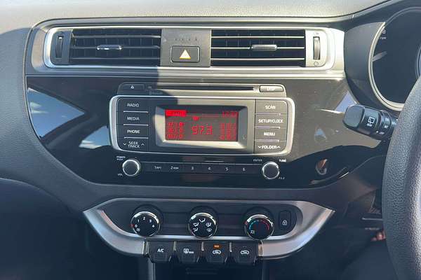 2015 Kia Rio S UB