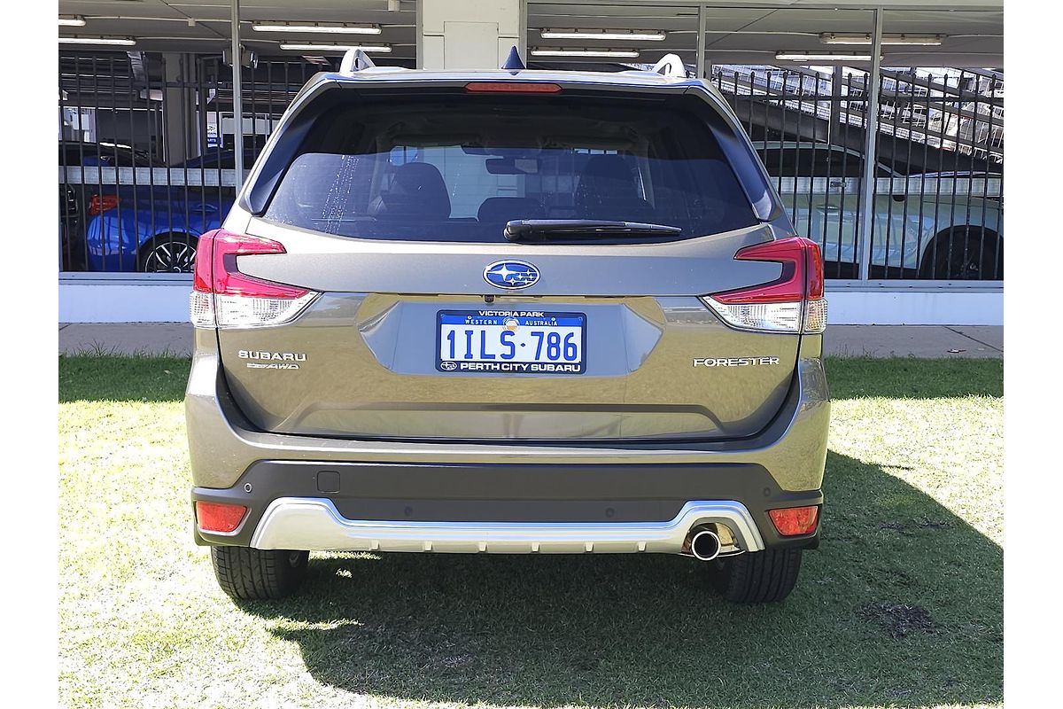 2024 Subaru Forester 2.5i-S S5