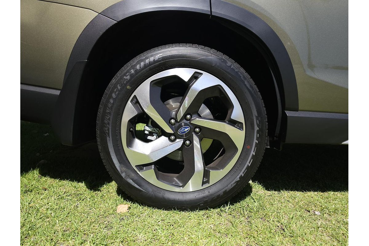2024 Subaru Forester 2.5i-S S5