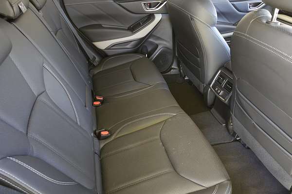 2024 Subaru Forester 2.5i-S S5