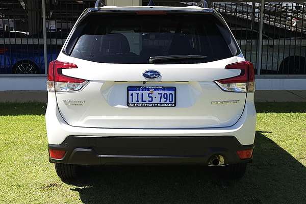 2024 Subaru Forester 2.5i-L S5