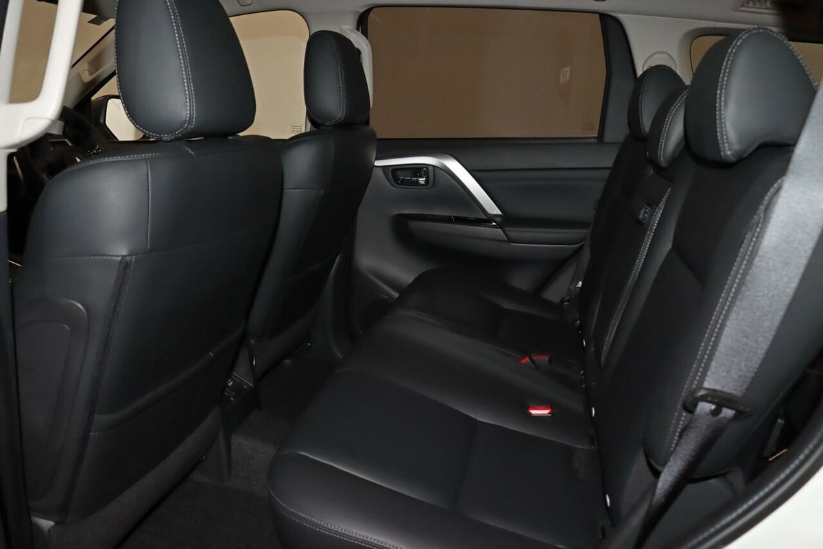 2024 Mitsubishi Pajero Sport GLS QG