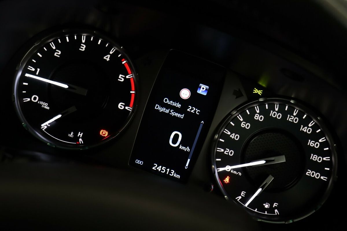 2023 Toyota Hilux SR5 GUN126R 4X4