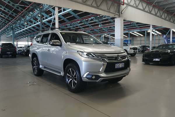2016 Mitsubishi Pajero Sport GLS QE