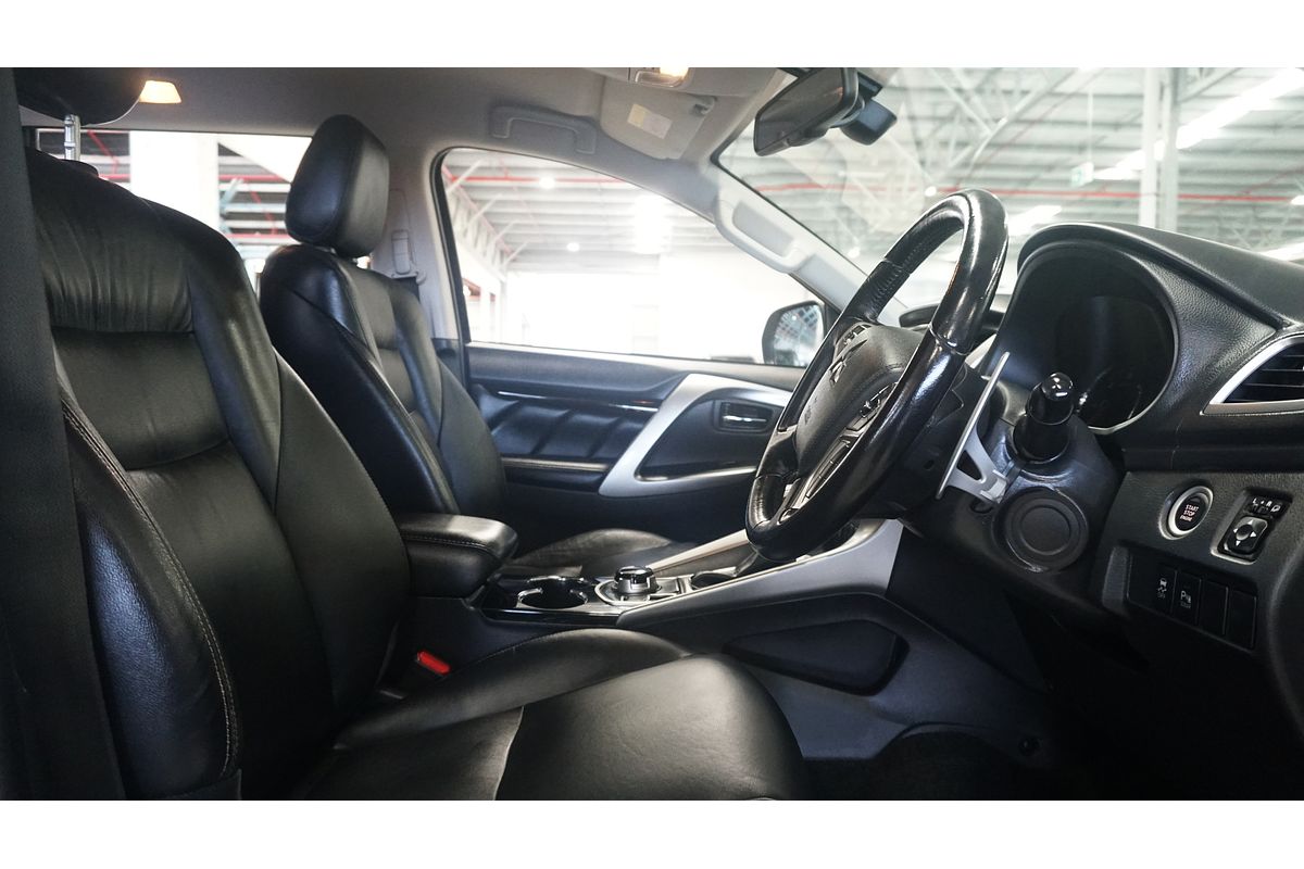 2016 Mitsubishi Pajero Sport GLS QE
