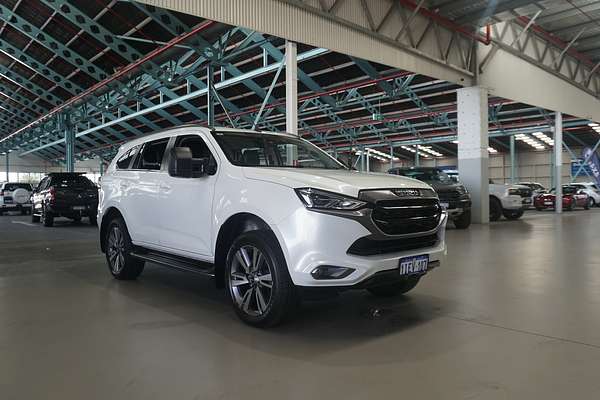 2024 Isuzu MU-X LS-T