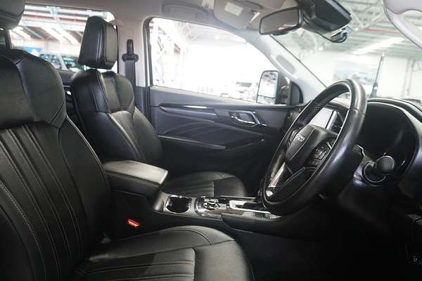 2024 Isuzu MU-X LS-T