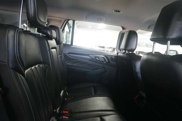 2024 Isuzu MU-X LS-T