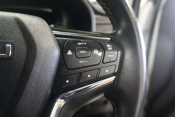 2024 Isuzu MU-X LS-T