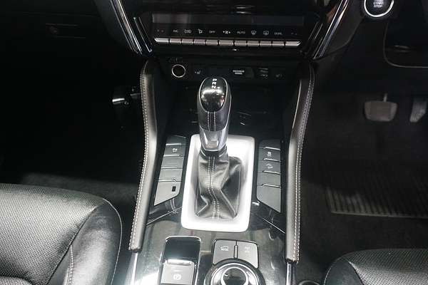 2024 Isuzu MU-X LS-T