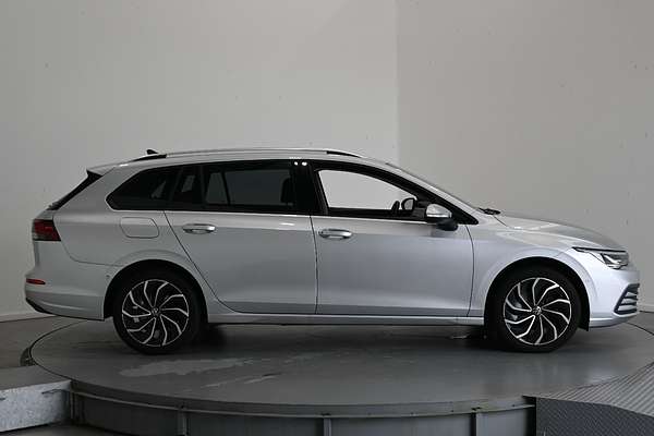 2022 Volkswagen Golf 110TSI Life 8