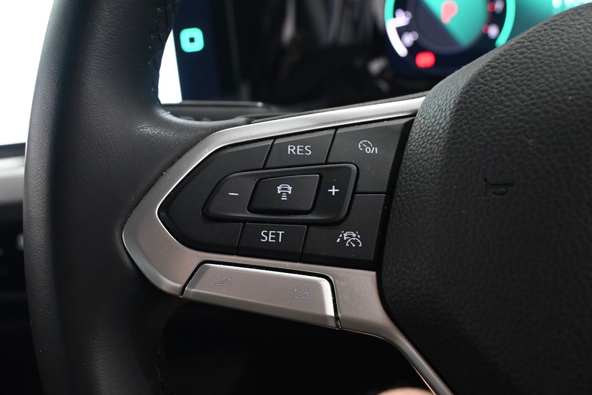 2022 Volkswagen Golf 110TSI Life 8