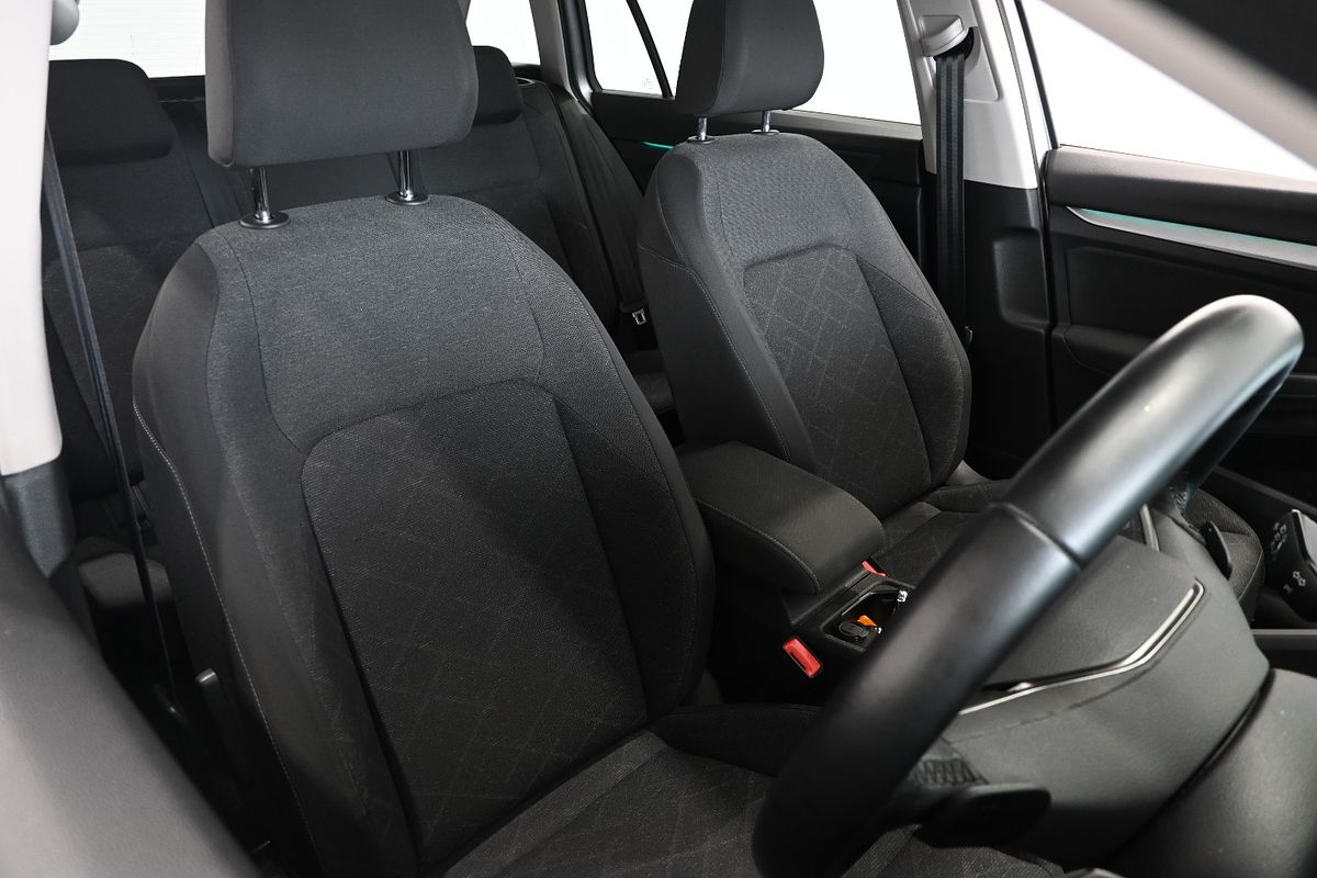 2022 Volkswagen Golf 110TSI Life 8