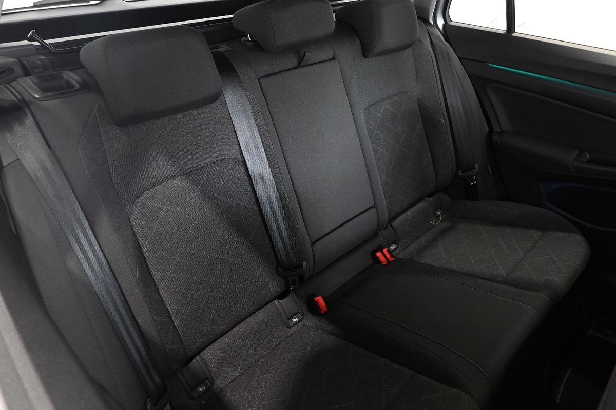 2022 Volkswagen Golf 110TSI Life 8
