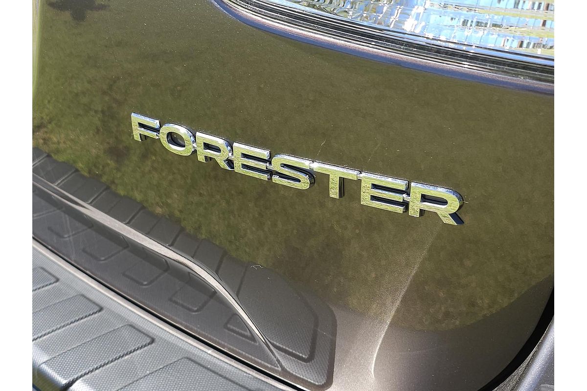 2024 Subaru Forester 2.5i-S S5