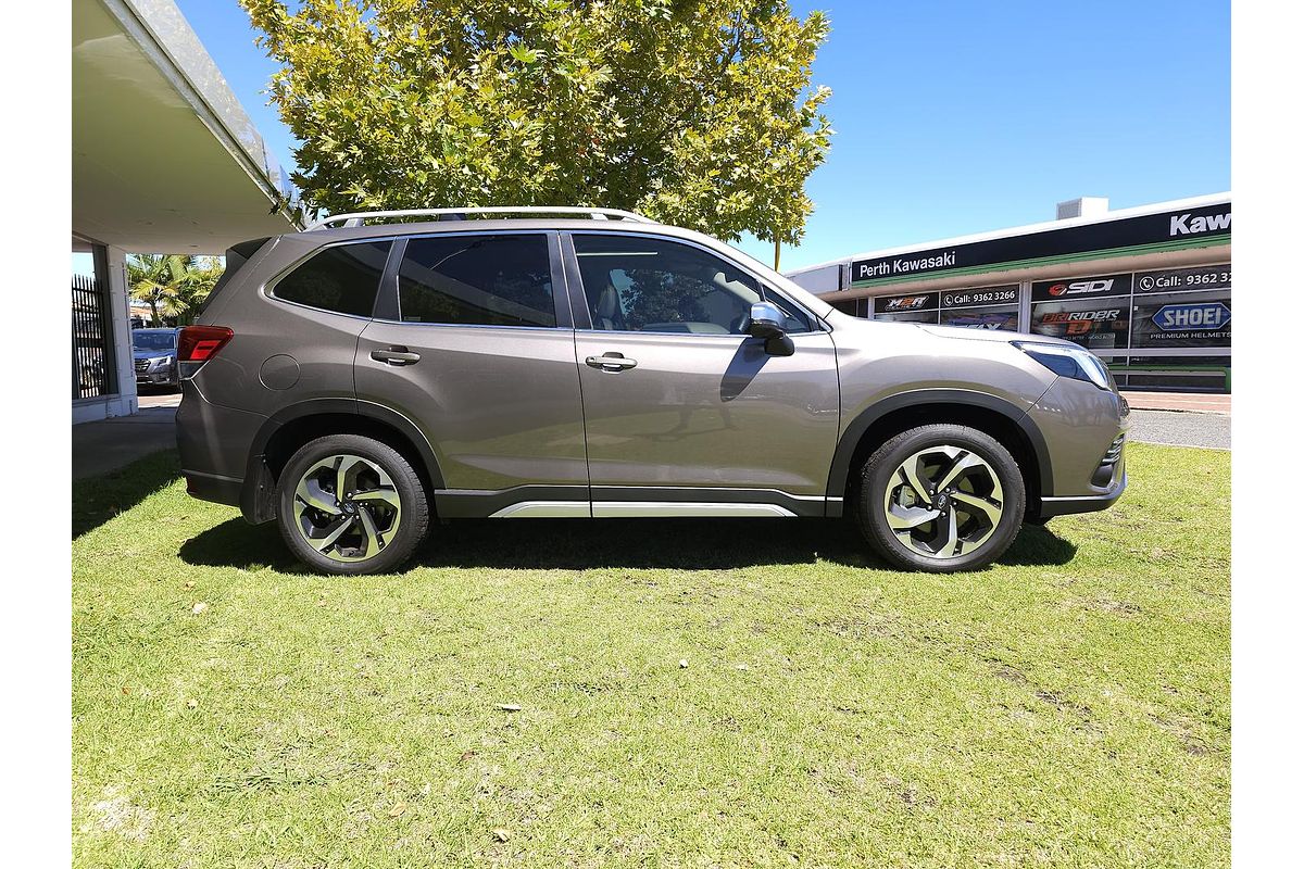 2024 Subaru Forester 2.5i-S S5