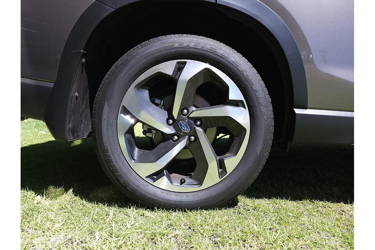 2024 Subaru Forester 2.5i-S S5